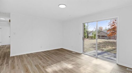 1824 Paisley Ave, Fayetteville, NC 28304-2033