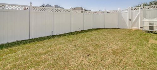 430 Country Side Ln, Richardson TX  75081-5530 exterior