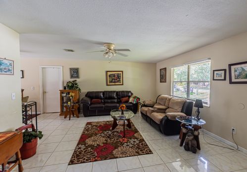 332 Majestic Ter, Fort Pierce, FL 34984-4363