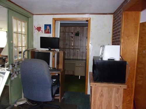 6387 Lowell Dr, Verona PA  15147-3515 exterior