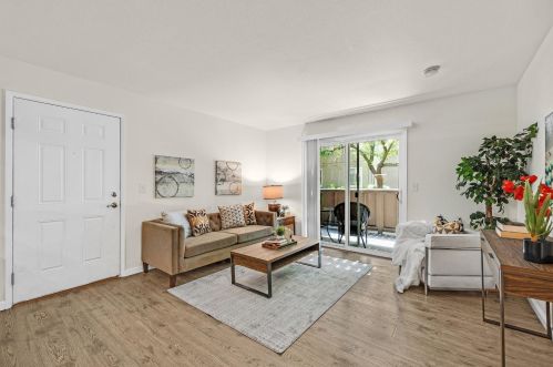 1249 Lakeview Cir, West Pittsburg, CA 94565-4251