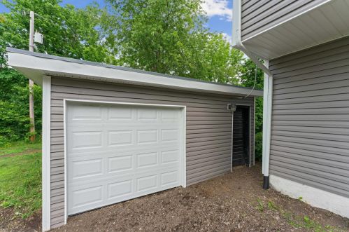 300 Granville St, Pataskala OH  43062-9073 exterior