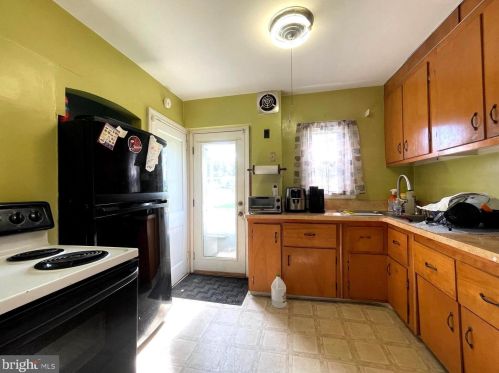 403 Stahl Ave, New Castle DE  19720-3217 exterior