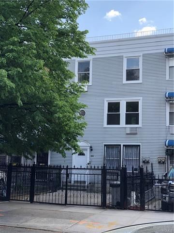444 146th St, Bronx, NY 10455-4136