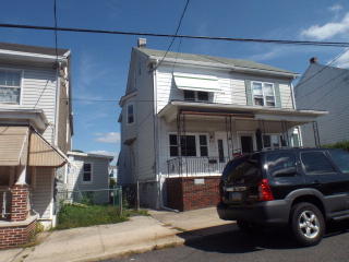 313 Balliet St, Frackville, PA 17931-2113