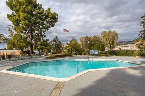 351 Bradley Ave, El Cajon CA  92020-1207 exterior