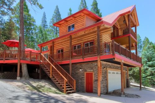 39667 Idylwild, Bass Lake CA  93604-9707 exterior