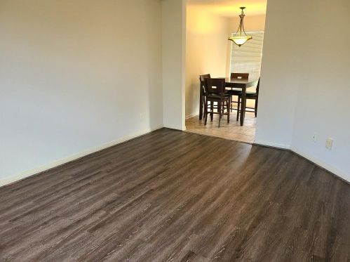 310 Raintree Dr, Georgetown TX  78626-7348 exterior