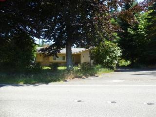 6214 Harlow Dr, Bremerton, WA 98312-2144