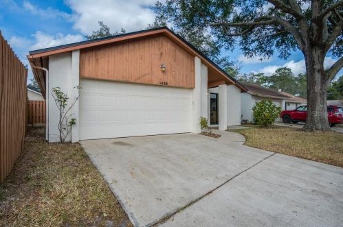 1426 Forest Hills Dr, Casselberry, FL 32708-3887