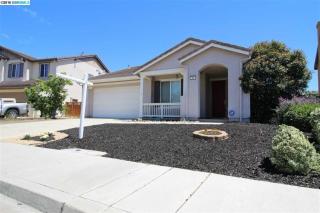 71 Safflower Ct, Oakley CA  94561-2487 exterior
