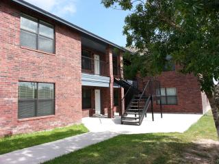 7213 Chicago Ave, Brownsville TX  78521-6857 exterior