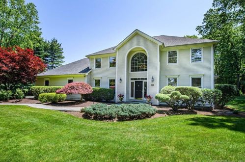 310 Oregon Rd, Cheshire, CT 06410-1872