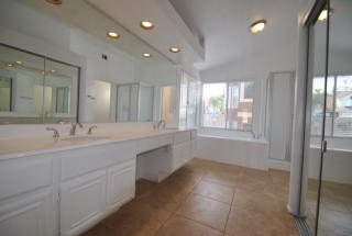 16381 Cool Breeze Ct, Riverside CA  92503-0507 exterior