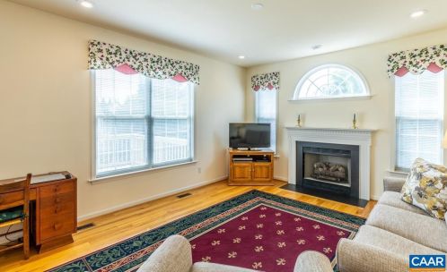 955 Fairwinds Ln, Crozet VA  22932-3147 exterior