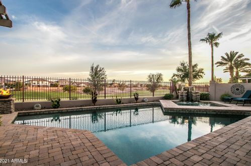 3523 Sports Dr, Gilbert AZ 85298-4077 exterior