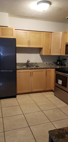 6801 21st St, Hollywood FL  33023-2711 exterior