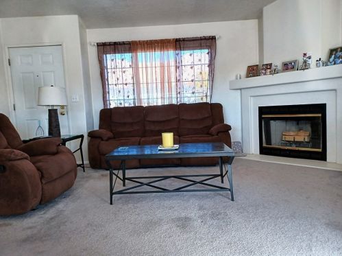 19778 Canyon View Dr, Santa Clarita CA  91351-5717 exterior