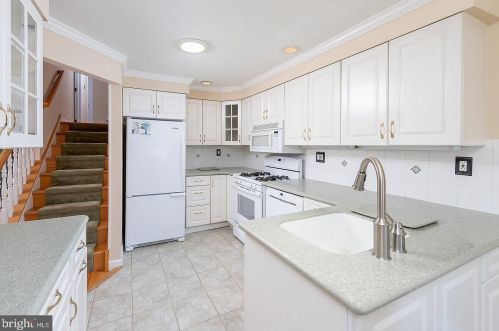 216 Kennedy Blvd, Gloucester NJ  08031-1123 exterior