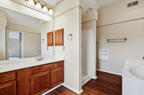 740 Teakwood Dr, Lewisville TX  75028-7232 exterior