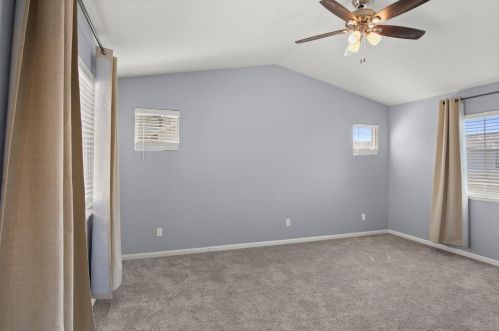 4237 Ivory Ln, Turlock CA  95382-7430 exterior