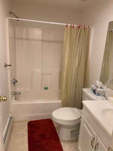 461 Bayonet St, United States Coast Guard Ac CT  06320-2640 exterior