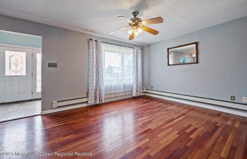 315 Morgan Ave, Old Bridge NJ  08857-1126 exterior