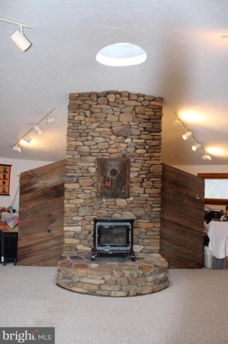 69 Eagle Trl, Charnita PA  17320-8104 exterior