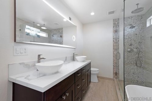 9858 Via Caceres, San Diego CA  92129-2717 exterior