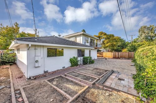 5084 Adair Way, San Jose CA  95124-5341 exterior