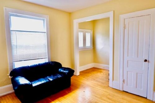 240 Concordia Ave, Milwaukee WI  53212-2030 exterior