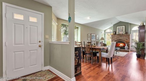 230 Daffodil Dr, East Freehold, NJ 07728-4066
