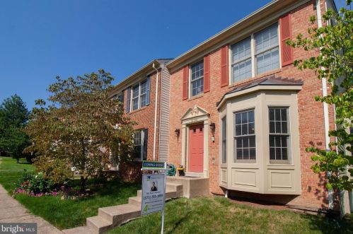 12740 Milan Ct, Woodbridge, VA 22192-7641