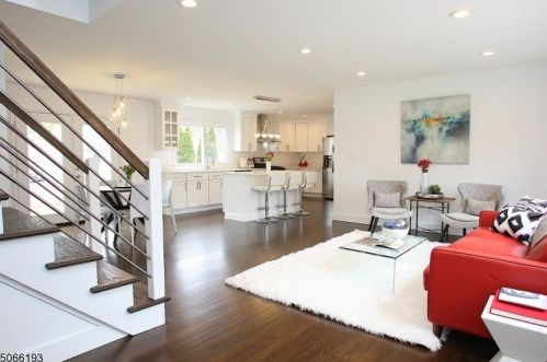 15 Carlton Dr, Montclair NJ  07043-2603 exterior