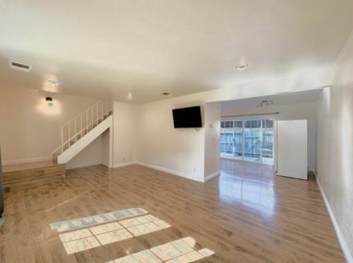 276 Orosi Way, San Jose, CA 95116-1535