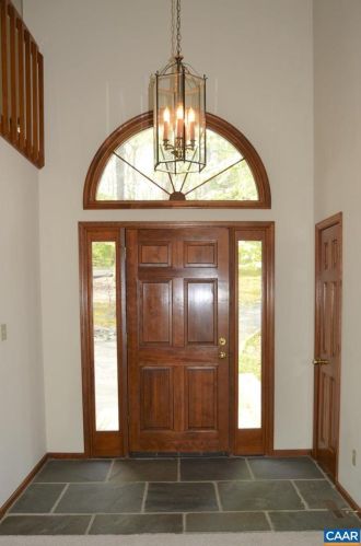 61 Ponderosa Ln, Bybee VA  22963-2405 exterior