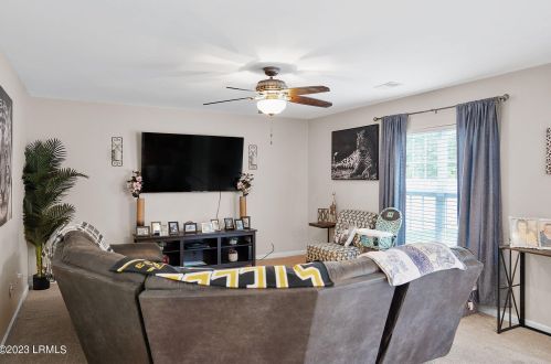 72 Shadow Moss Dr, Beaufort SC  29906-6005 exterior