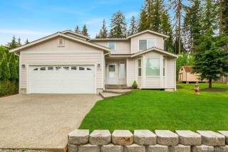 10672 Lake Joy Dr, Lake Joy, WA 98014-6837