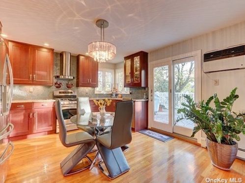 2534 Sawmill Rd, North Bellmore NY  11710-2322 exterior