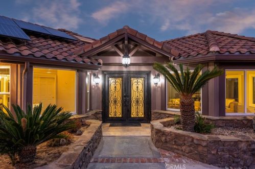 9646 Crestview Cir, Orange, CA 92861-1314