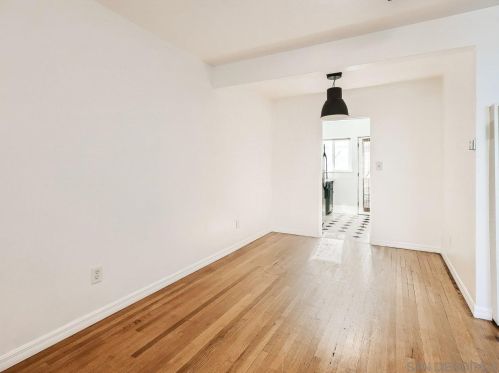 3526 Meade Ave, San Diego CA 92116-4811 exterior