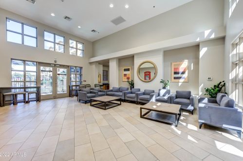 16 Encanto Blvd, Phoenix AZ  85003-1101 exterior