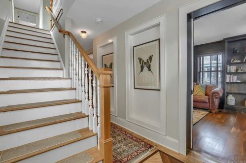 24 Bridge St, Montgomery, NY 12549-1031