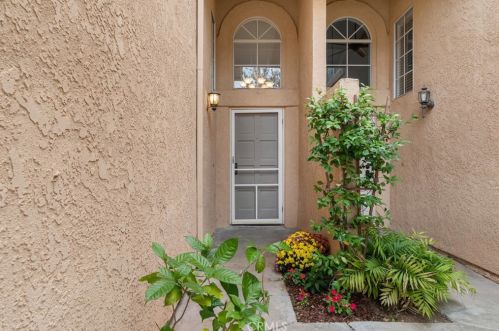 19036 Canyon Terrace Dr, Trabuco Canyon, CA 92679-1047