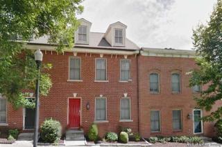 66 Broadway, Kingston NY  12401-8924 exterior