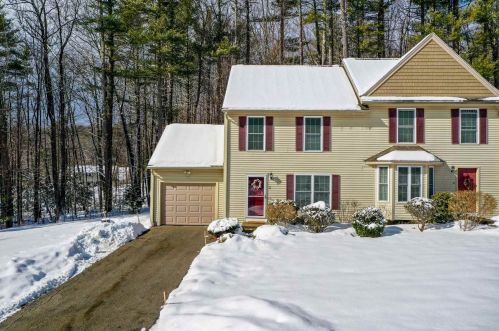 2 Scottie Way, Amherst, NH 03031-2038