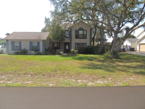 2815 Notre Dame Dr, Titusville FL  32780-6782 exterior