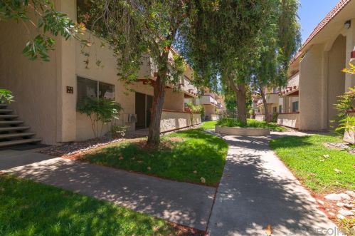 8641 Lake Murray Blvd, San Diego, CA 92119-3285