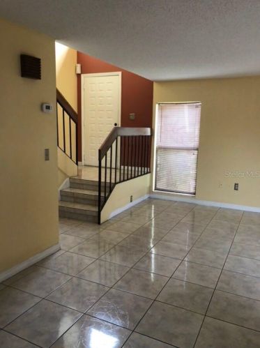 439 Hunter Cir, Kissimmee, FL 34758-3329