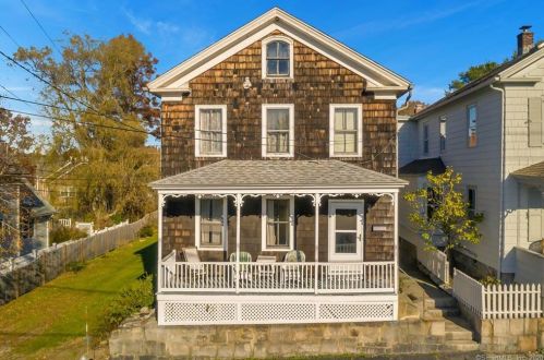 20 Cutler St, Stonington, CT 06378-1001